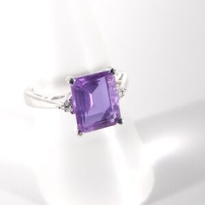 Alexite Color Change Ring Size 8